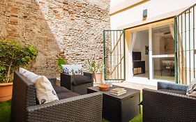 Sol Suite Apartment With Garden