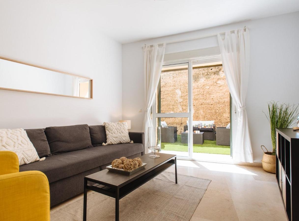 Sol Suite Apartment With Garden Sevilla Buitenkant foto