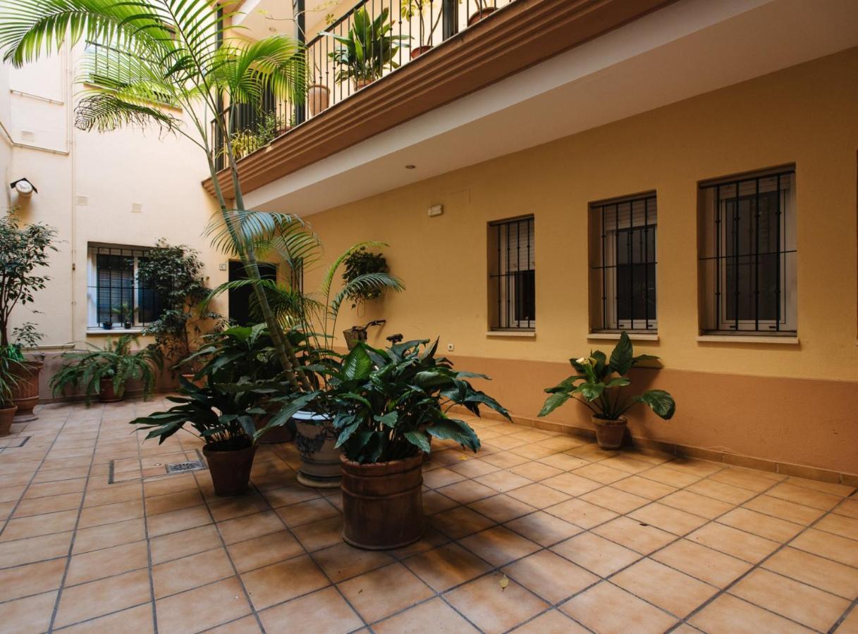 Sol Suite Apartment With Garden Sevilla Buitenkant foto